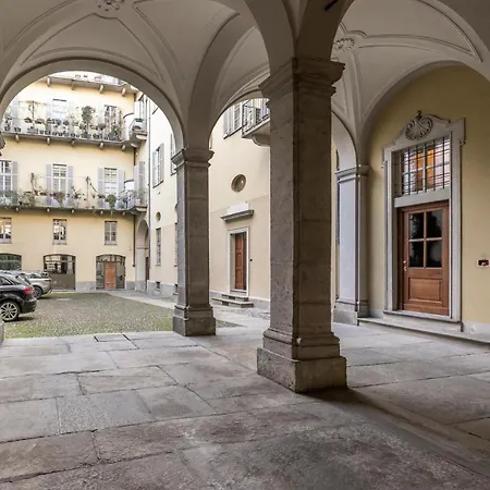 Affrescata Di Lusso Apartment