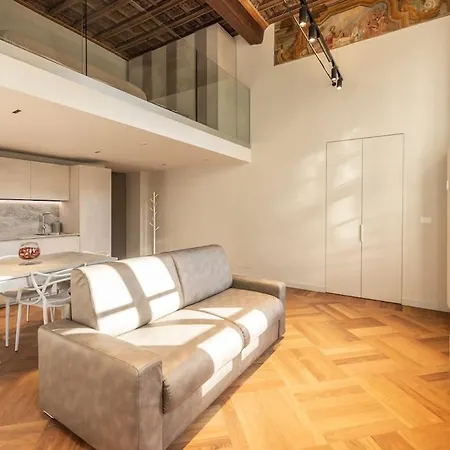 Apartament Affrescata Di Lusso Turyn